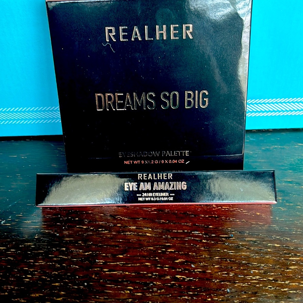 Realher makeup